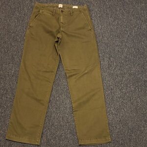 GAP Men's Olive Green Chinos